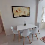 Anatoli شقة *